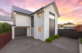 151C Canon Street, Edgeware