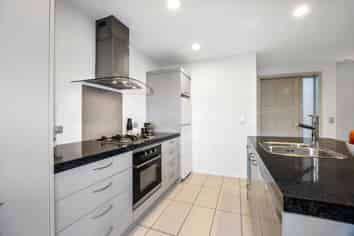 151C Canon Street, Edgeware