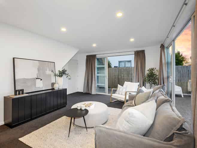 151C Canon Street, Edgeware