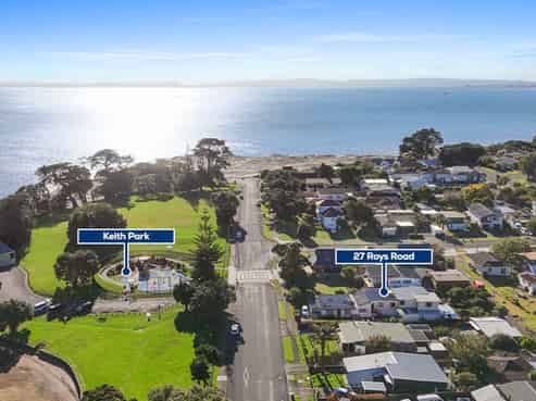 27 Roys Road, Weymouth