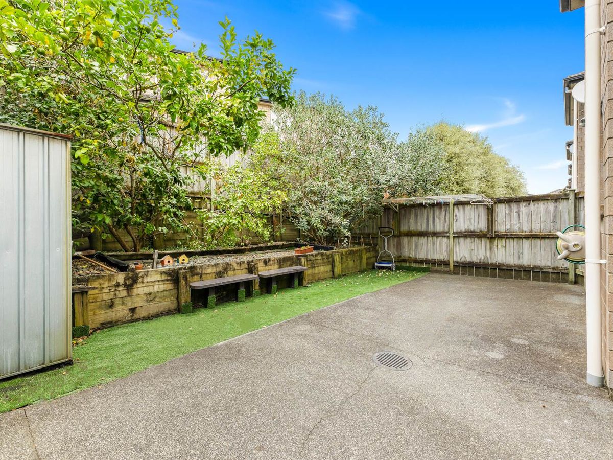 4 Killarney Drive, Flat Bush, Manukau City, Auckland - Photo 2