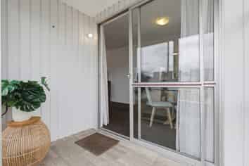 5 Hilltop Road, Parkvale