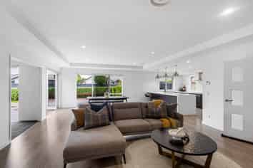 18 Wallace Crescent, Prebbleton