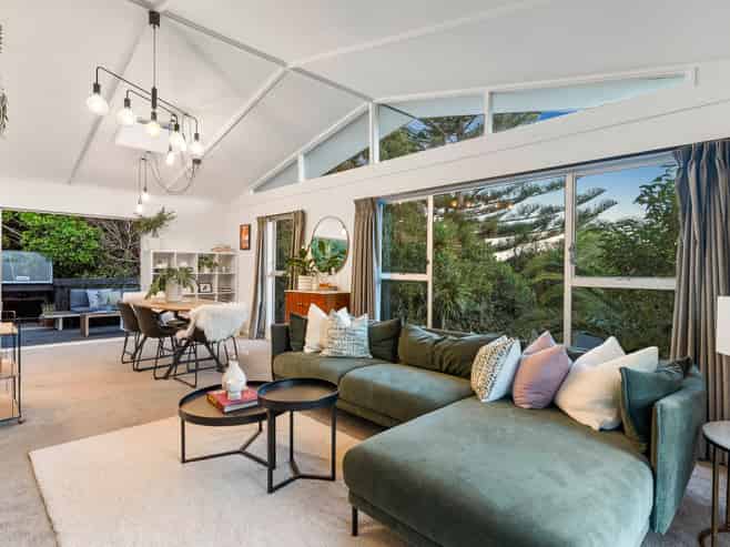 1C Peter Terrace, Castor Bay