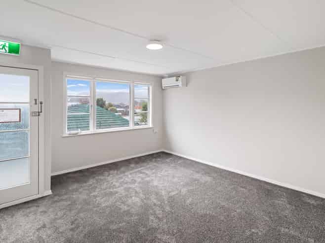 4/2 Argyle Grove, Trentham