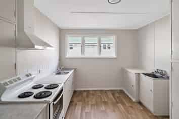 4/2 Argyle Grove, Trentham