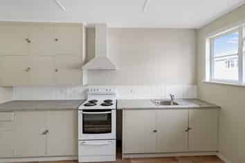 4/2 Argyle Grove, Trentham