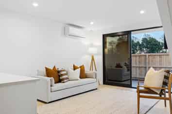 9/200 Main North Road, Redwood