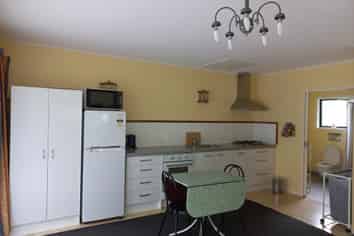 a/18 Maori Creek Road, Greymouth