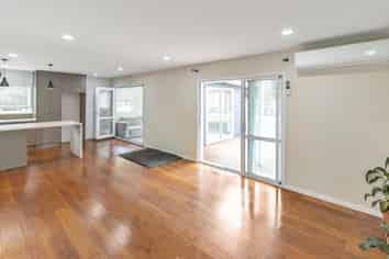 67 Flat Bush Road, Clover Park