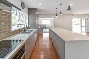 67 Flat Bush Road, Clover Park