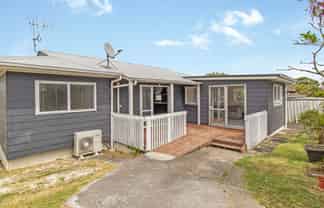 67 Flat Bush Road, Clover Park