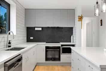 1/436 Greers Road, Bishopdale