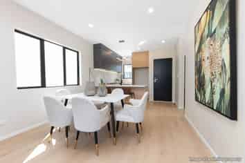 18 Greenbrier Street, Westgate