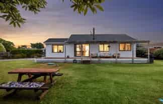 10 Great North Road, Riverhead