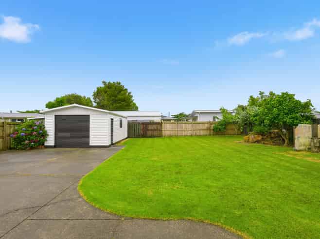 23 Beazley Crescent, Tikipunga
