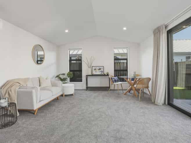 6 Armson Close, Mosgiel