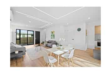 31D McLeod Road, Weymouth