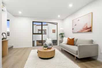 3/1088 Beach Road, Torbay