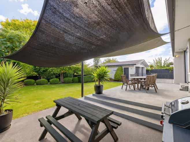 73 Dunedin Street, Redwood