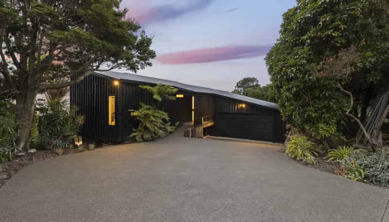 1/24 Revelation Drive, Clifton