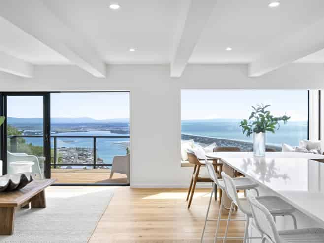 1/24 Revelation Drive, Clifton