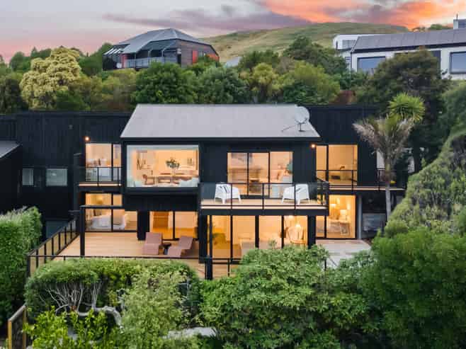 1/24 Revelation Drive, Clifton