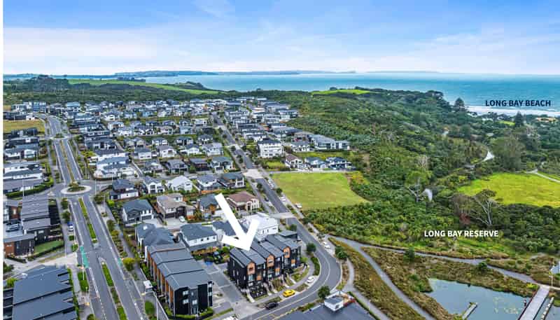 5 Longshore Drive, Long Bay