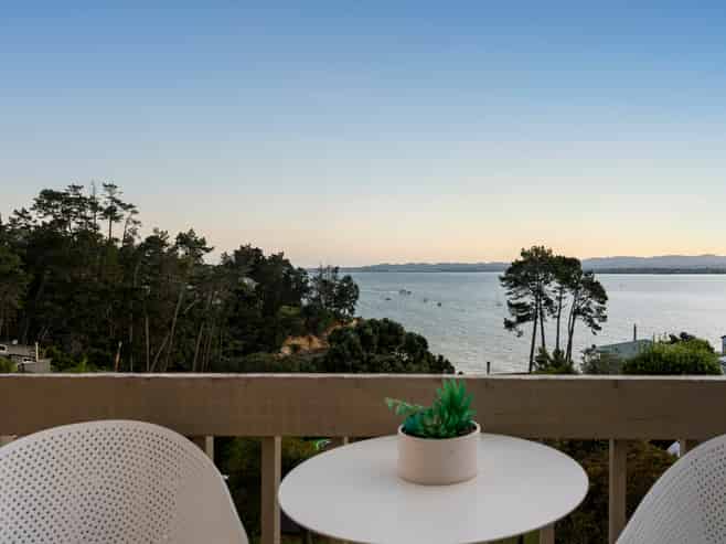 73 Rosecamp Road, Beach Haven