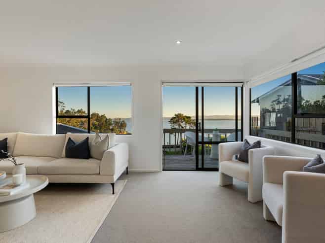 73 Rosecamp Road, Beach Haven