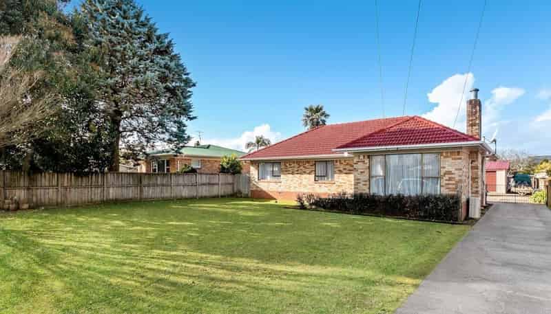 6 Scott Road, Papakura