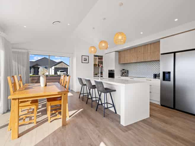 2 Jardine Place, Marshland