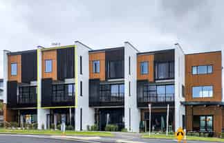 unit 2/47 Arran Drive, Orewa