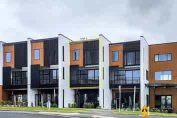 unit 3/47 Arran Drive, Orewa