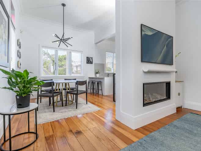 13 Bank Street, Mount Eden