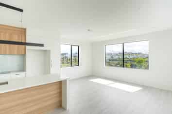 unit 4/47 Arran Drive, Orewa