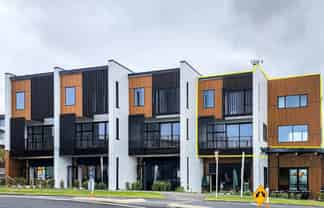 unit 4/47 Arran Drive, Orewa