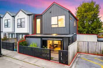 66 Waipuhinui Road, Manukau