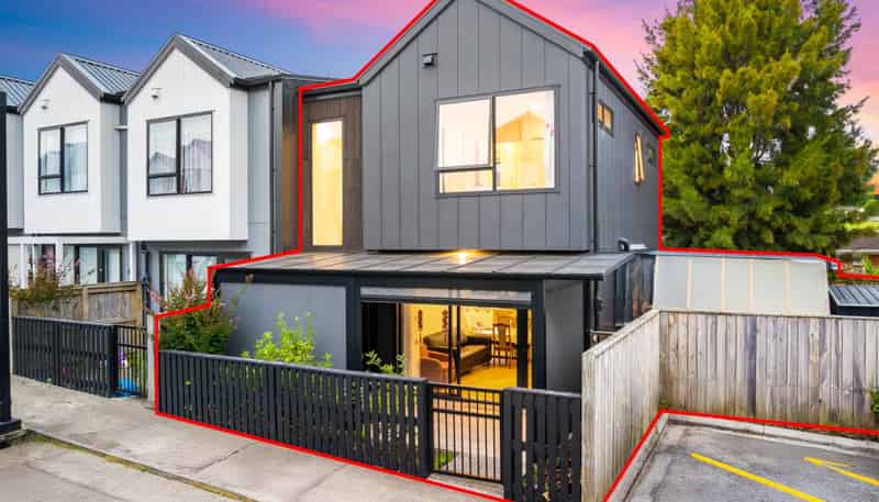 66 Waipuhinui Road, Manukau