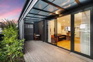 66 Waipuhinui Road, Manukau