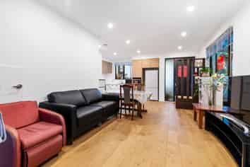 66 Waipuhinui Road, Manukau