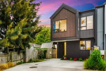 66 Waipuhinui Road, Manukau