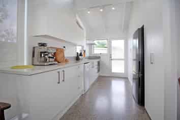 1/42 James Laurie Street, Henderson