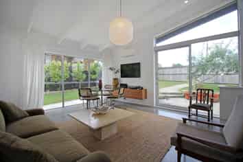 1/42 James Laurie Street, Henderson