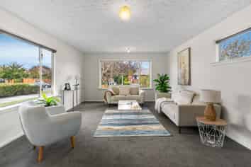 39 Charlcott Street, Burnside