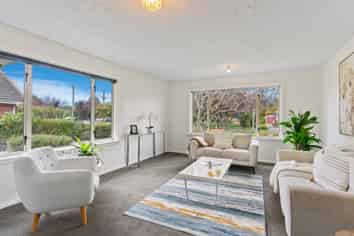 39 Charlcott Street, Burnside