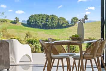 77 Wairimu Way, Waipu