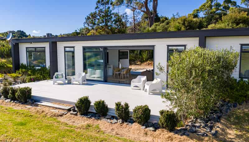 77 Wairimu Way, Waipu