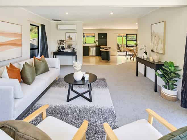 55 Omapere Street, Whitby