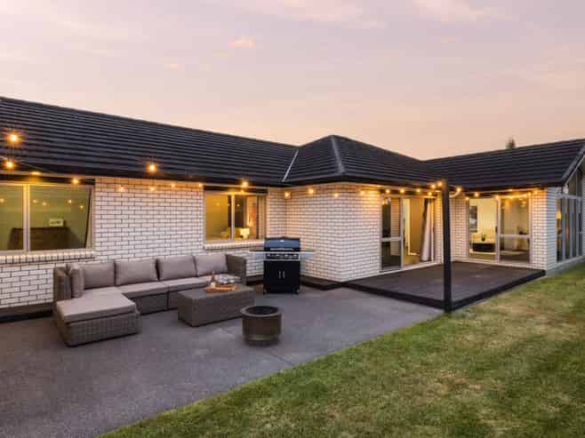 4 Bos Crescent, Flagstaff